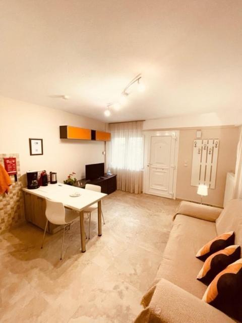 Apartments Anna Deluxe Kavála ภายนอก รูปภาพ
